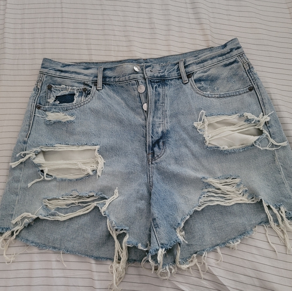 American Eagle Mom Jean Shorts